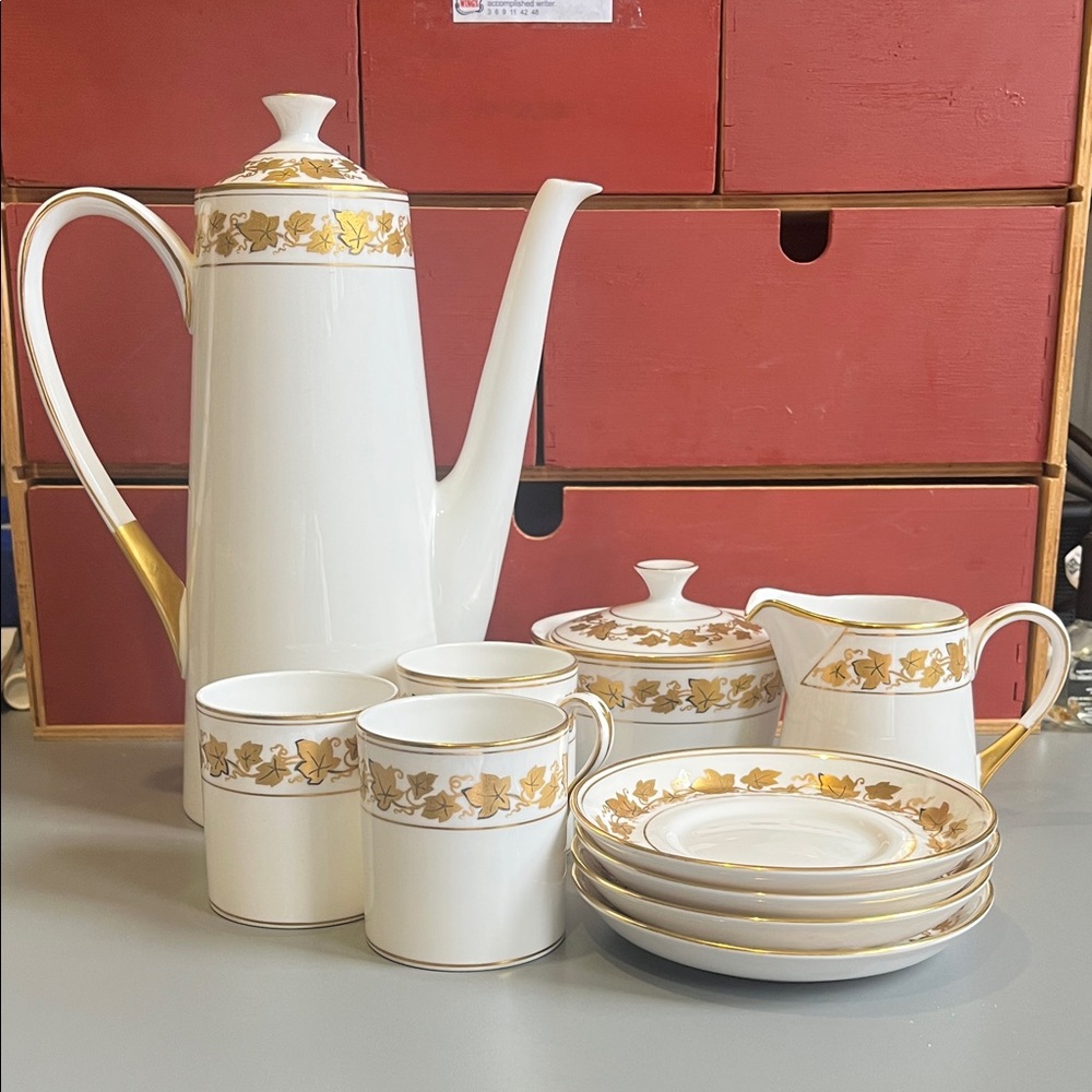 Elegant White and Gold Royal Tuscan Coffee Set - missing one demitasse cup